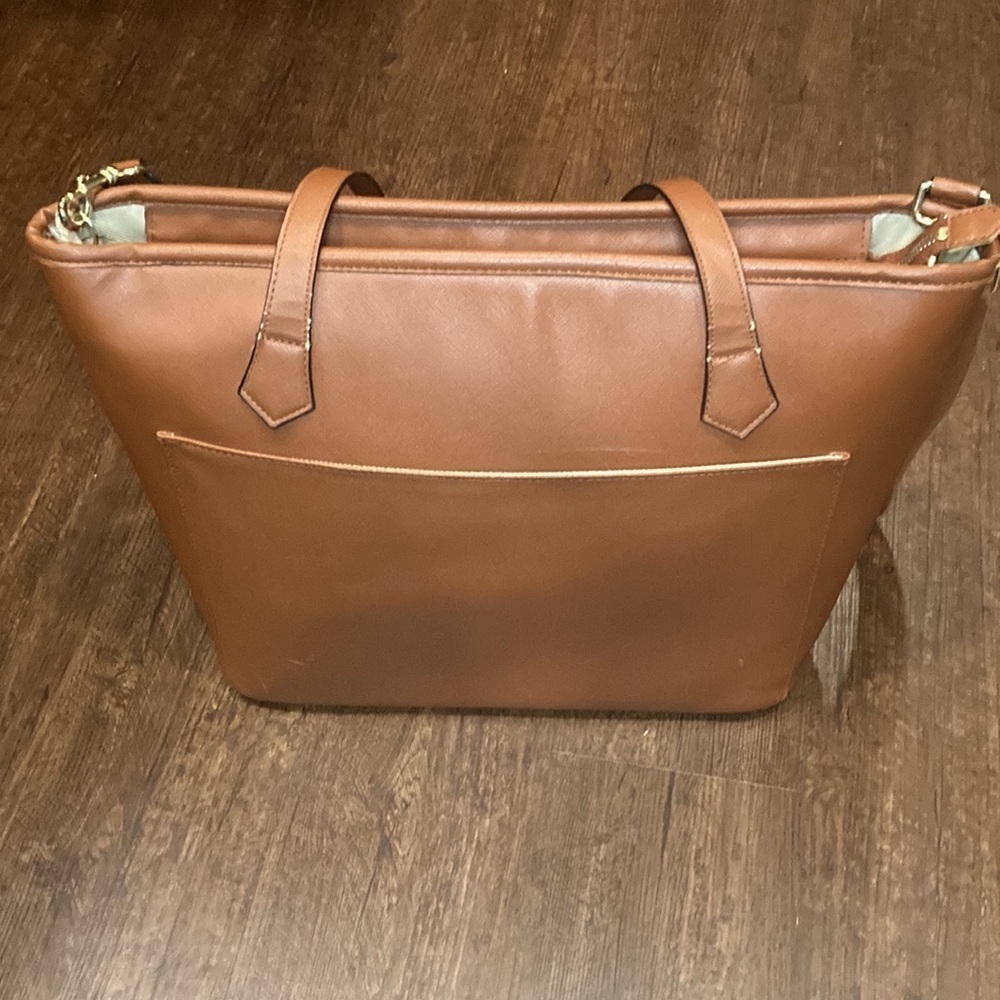 Freshly Picked Walnut Milano Large Woman's Tote - Picture 3 of 13